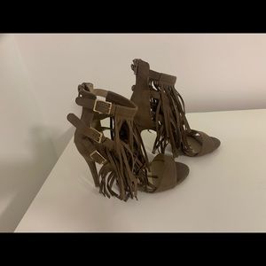 Fringe heels